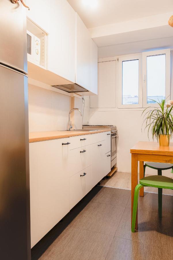 City Center Downtown Apartment Бухарест Экстерьер фото